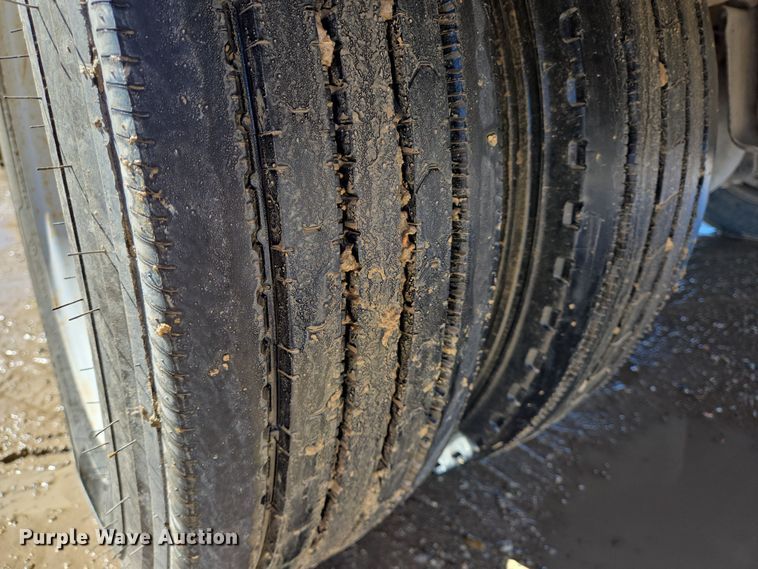 image for item DV1284 2015 Ford F550 Super Duty XL utility / service truck