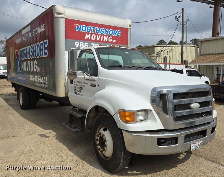 image for item DV1364 2008 Ford F650 Super Duty truck cab and chassis