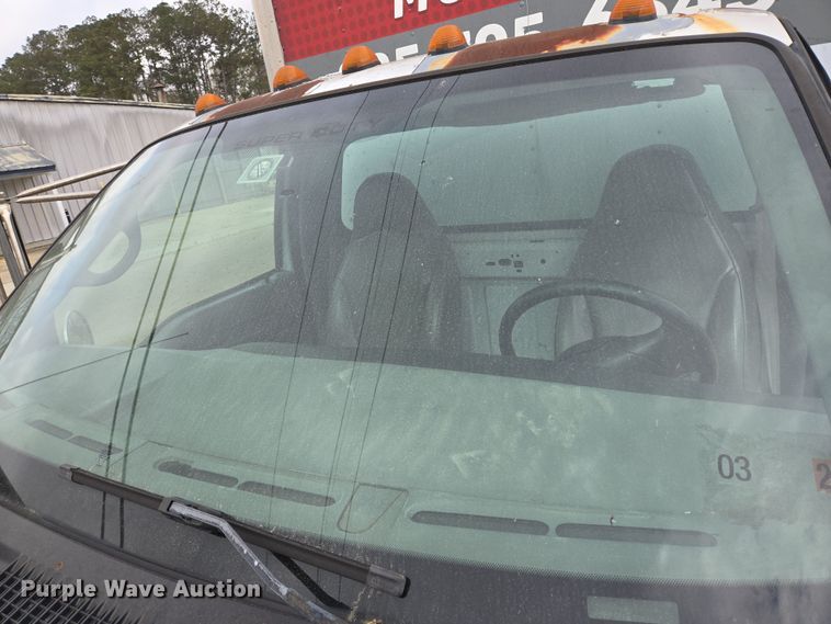 image for item DV1364 2008 Ford F650 Super Duty truck cab and chassis