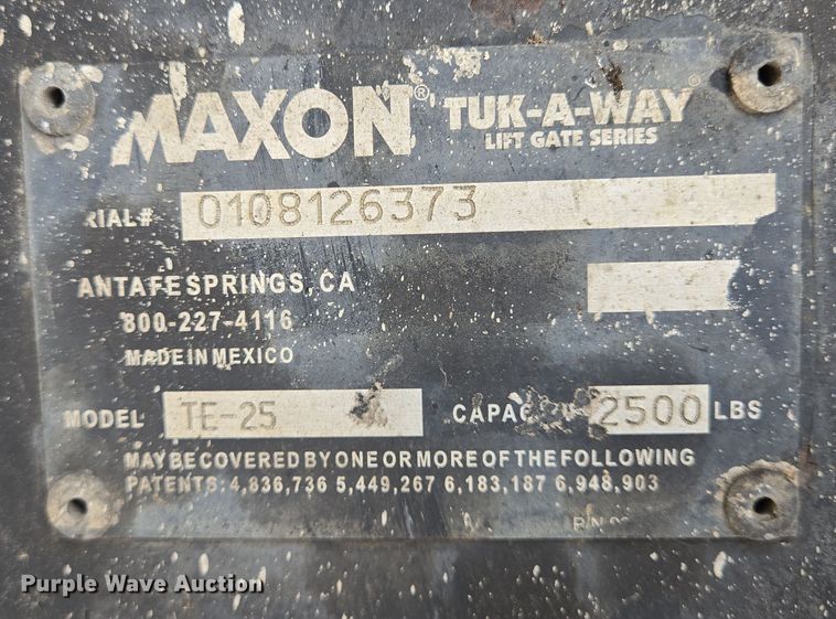 image for item DV1364 2008 Ford F650 Super Duty truck cab and chassis