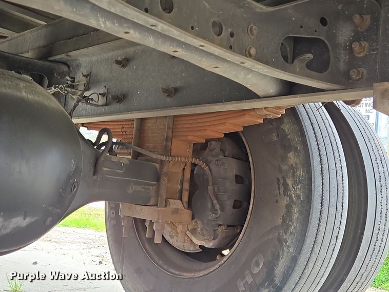 image for item DV1364 2008 Ford F650 Super Duty truck cab and chassis