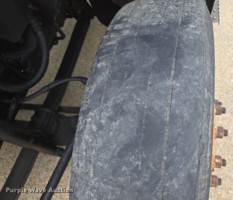 image for item DV1364 2008 Ford F650 Super Duty truck cab and chassis