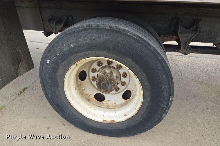 image for item DV1364 2008 Ford F650 Super Duty truck cab and chassis