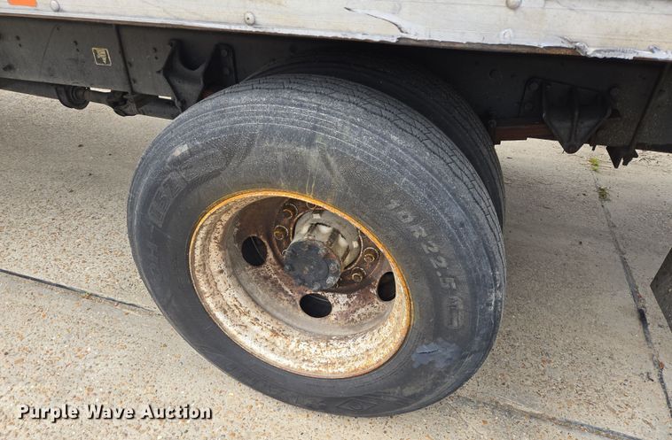 image for item DV1364 2008 Ford F650 Super Duty truck cab and chassis