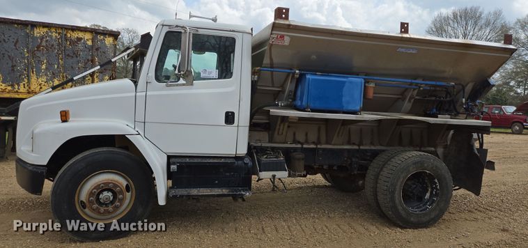 image for item DV1365 1999 Freightliner FL70 spreader truck