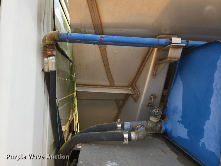 image for item DV1365 1999 Freightliner FL70 spreader truck