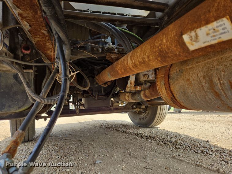 image for item DV1365 1999 Freightliner FL70 spreader truck