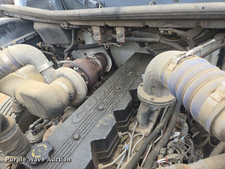 image for item DV1365 1999 Freightliner FL70 spreader truck