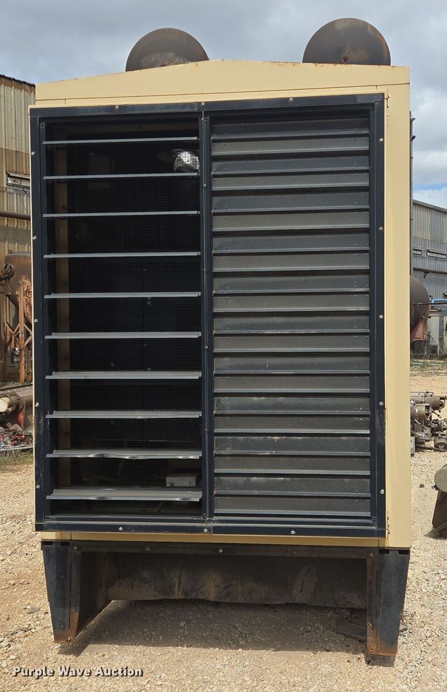 image for item DV1368 2003 Generac generator