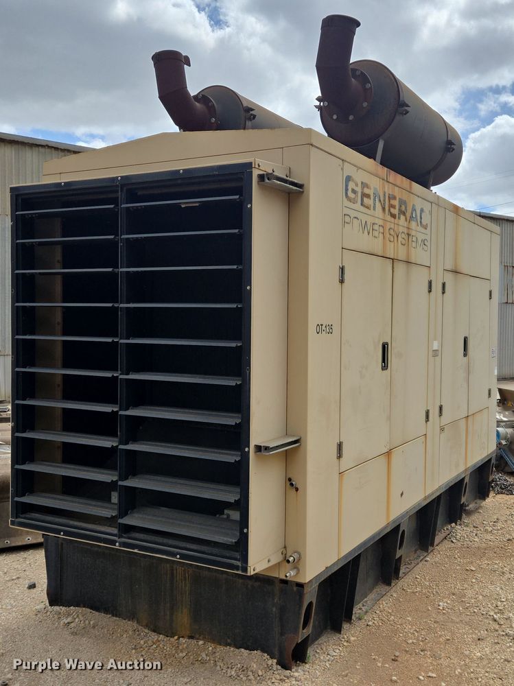 image for item DV1368 2003 Generac generator