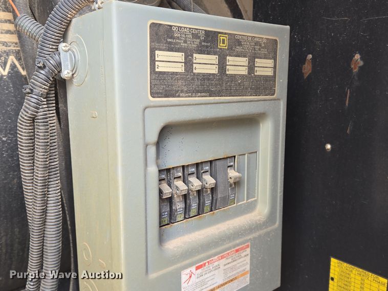 image for item DV1368 2003 Generac generator