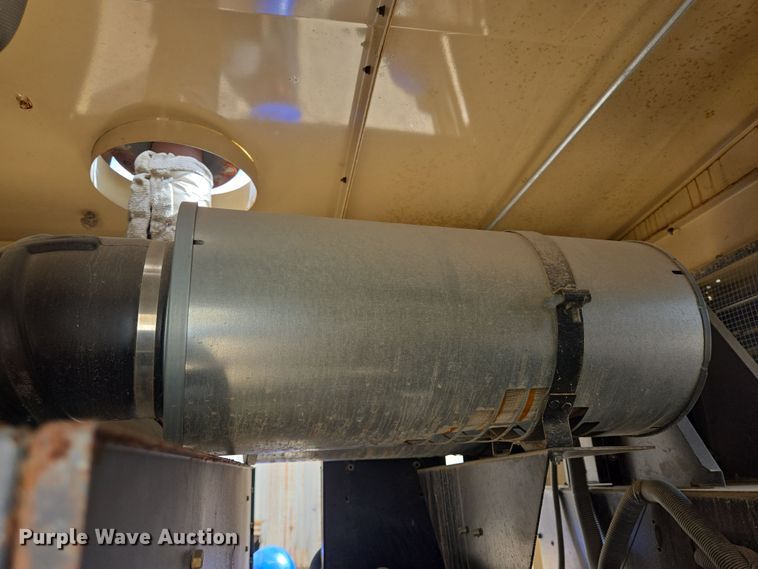 image for item DV1368 2003 Generac generator