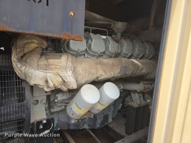 image for item DV1368 2003 Generac generator