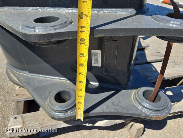 image for item DV1377 Bobcat excavator bucket