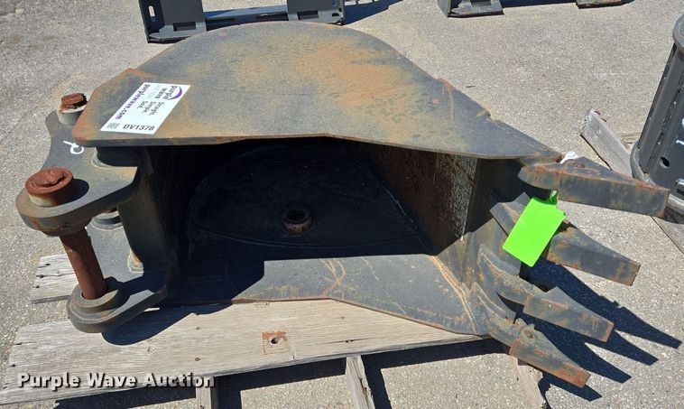 image for item DV1378 17