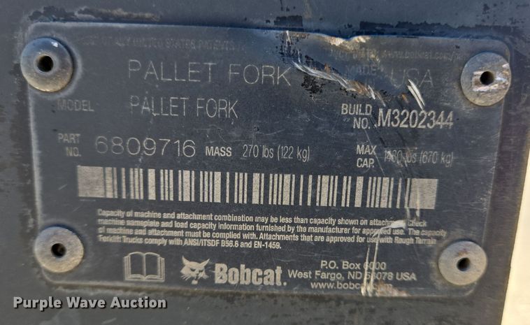 image for item DV1381 Bobcat Pallet Fork skid steer forks