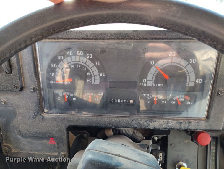 image for item DV6728 1998 Bluebird school bus