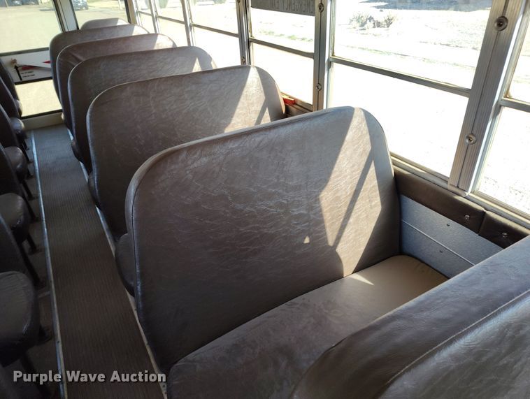 image for item DV6728 1998 Bluebird school bus