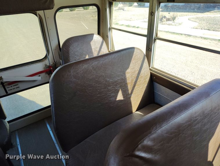 image for item DV6728 1998 Bluebird school bus
