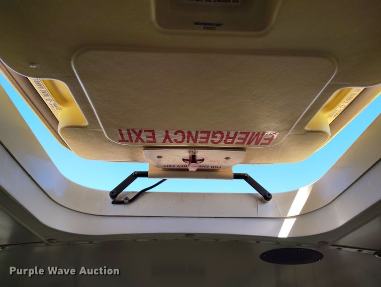 image for item DV6728 1998 Bluebird school bus