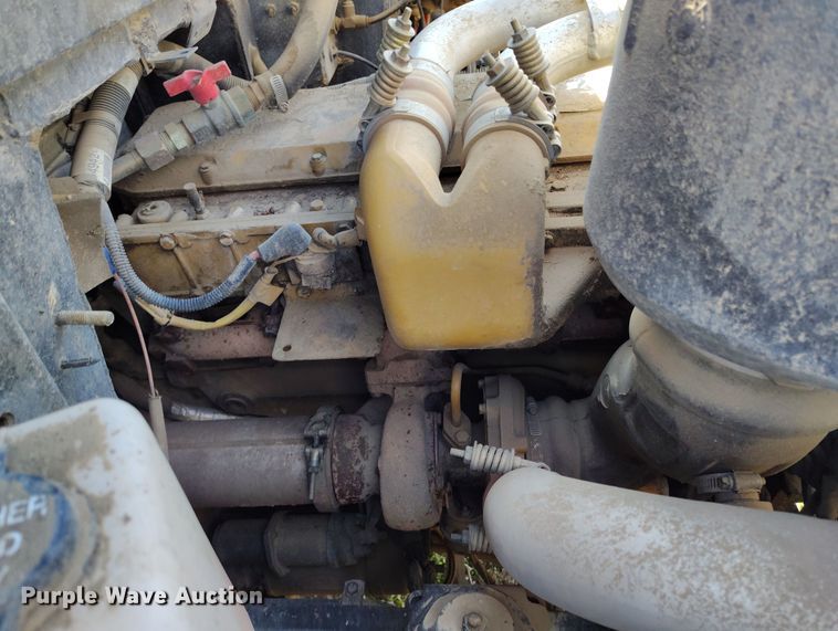 image for item DV6728 1998 Bluebird school bus