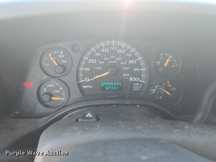 image for item DW1887 2007 Chevrolet 1500 school bus