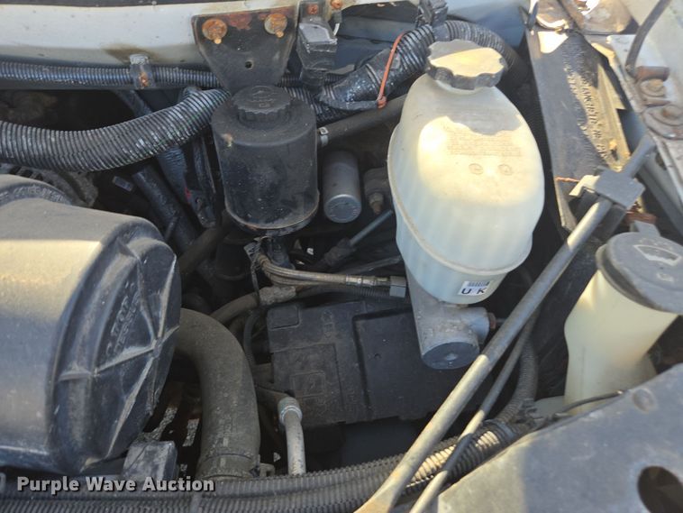 image for item DW1887 2007 Chevrolet 1500 school bus