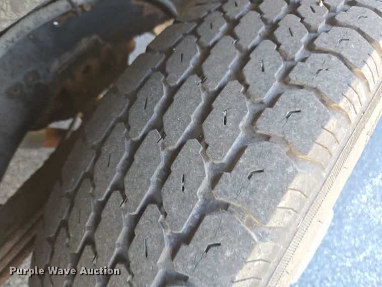 image for item DW1887 2007 Chevrolet 1500 school bus