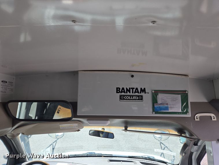 image for item DW1891 2004 Chevrolet 1500 school bus