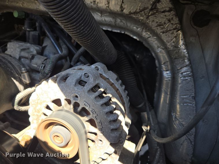 image for item DW1891 2004 Chevrolet 1500 school bus