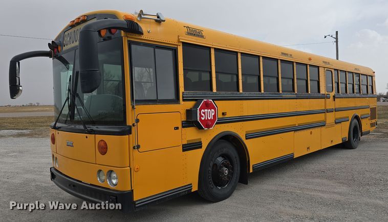 image for item DW3229 2005 Thomas Built Buses Saf-T-Liner school bus