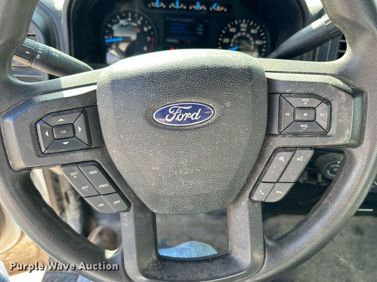 image for item DW5084 2016 Ford F150 pickup truck