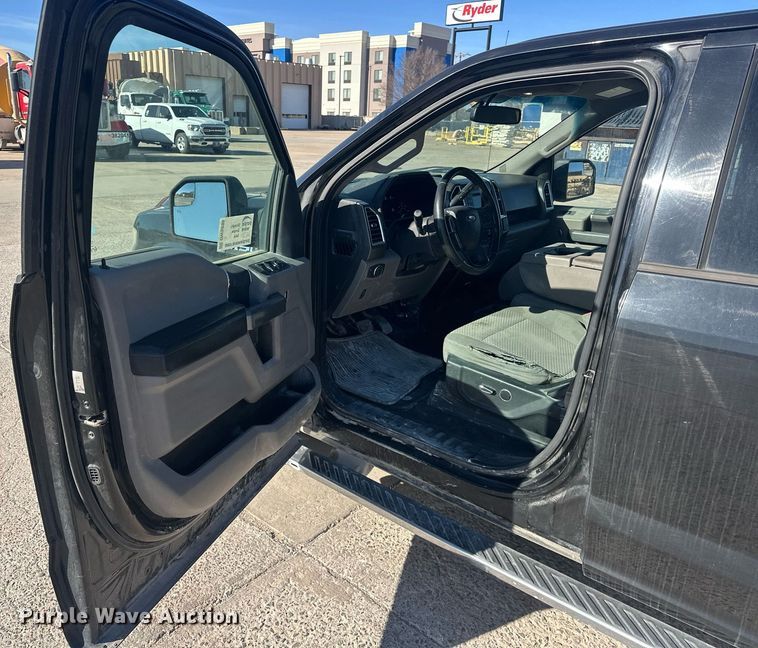 image for item DW5096 2016 Ford F150 SuperCrew pickup truck