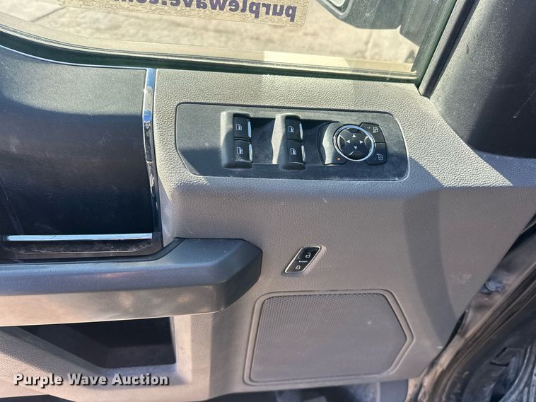 image for item DW5096 2016 Ford F150 SuperCrew pickup truck