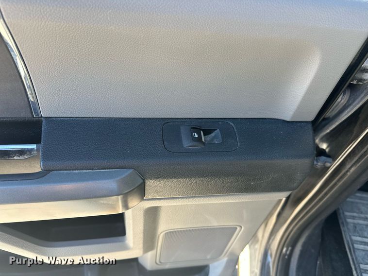 image for item DW5096 2016 Ford F150 SuperCrew pickup truck