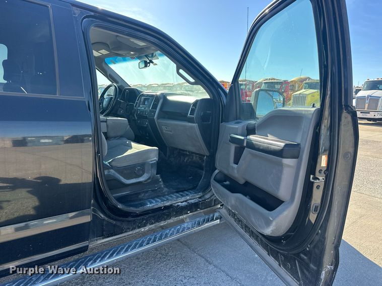 image for item DW5096 2016 Ford F150 SuperCrew pickup truck