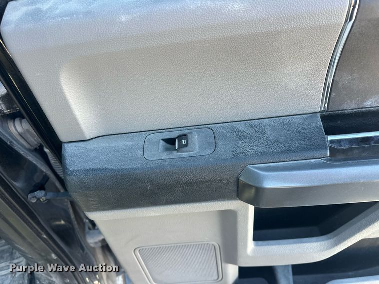 image for item DW5096 2016 Ford F150 SuperCrew pickup truck