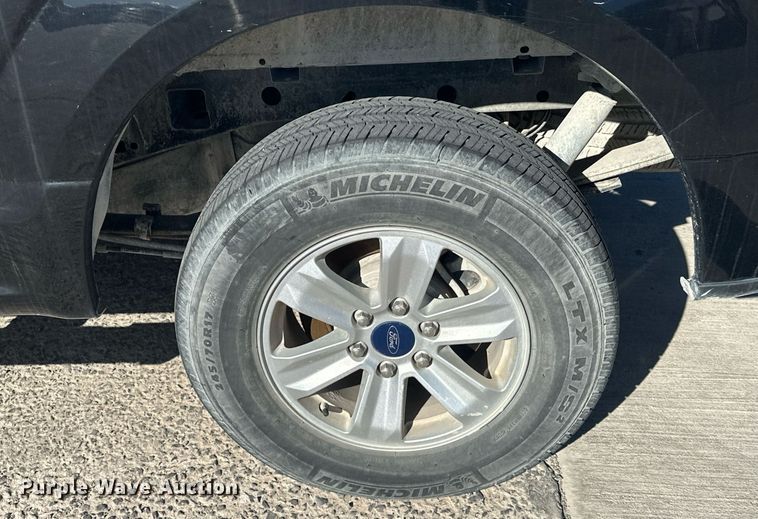 image for item DW5096 2016 Ford F150 SuperCrew pickup truck