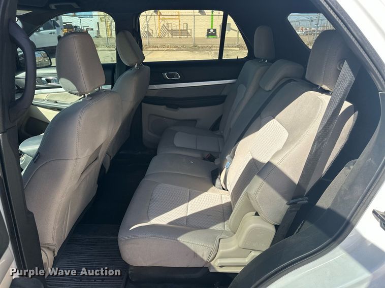 image for item DW5097 2018 Ford Explorer SUV