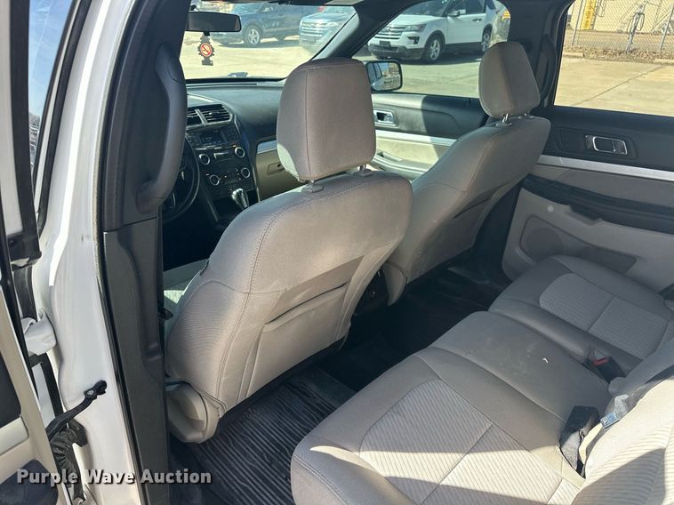 image for item DW5097 2018 Ford Explorer SUV