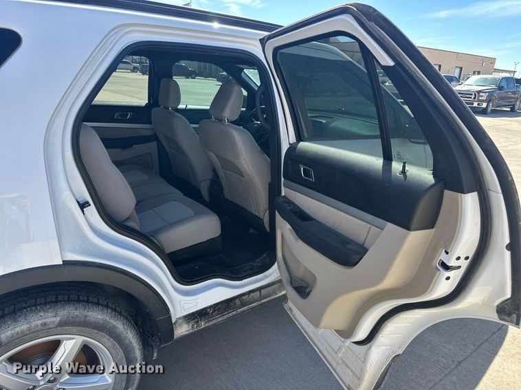 image for item DW5097 2018 Ford Explorer SUV