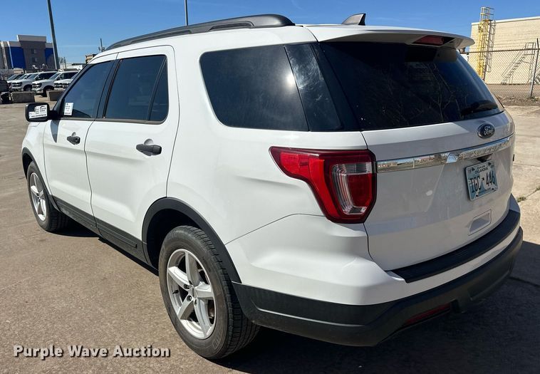 image for item DW5098 2018 Ford Explorer SUV