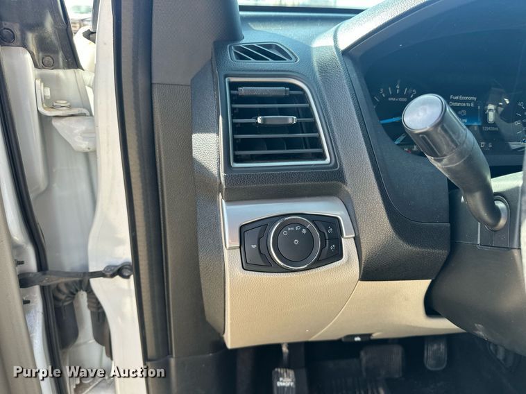 image for item DW5098 2018 Ford Explorer SUV