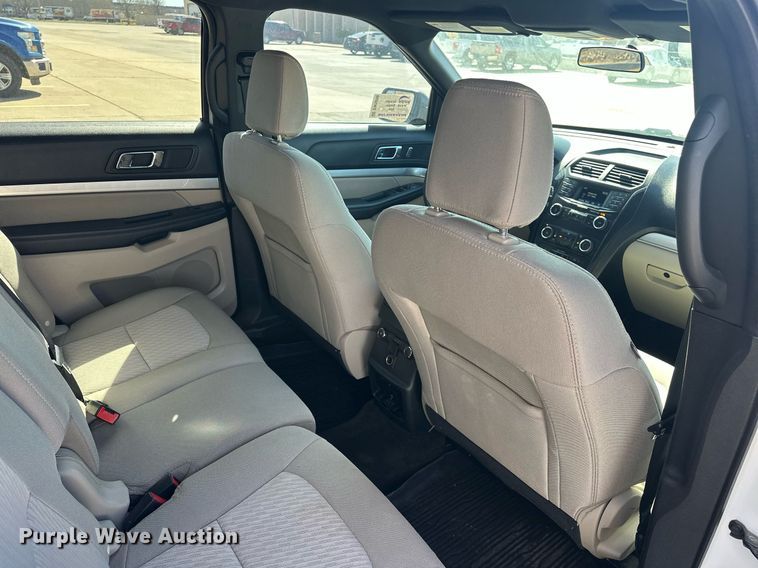 image for item DW5098 2018 Ford Explorer SUV