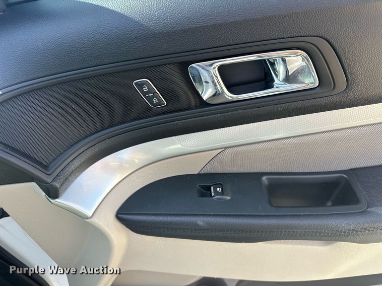 image for item DW5098 2018 Ford Explorer SUV