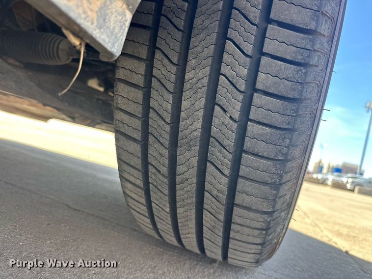 image for item DW5098 2018 Ford Explorer SUV