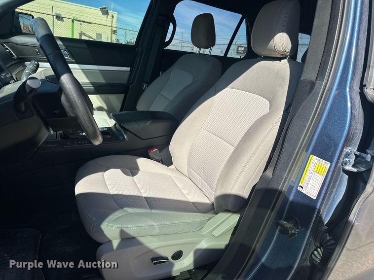 image for item DW5099 2018 Ford Explorer SUV