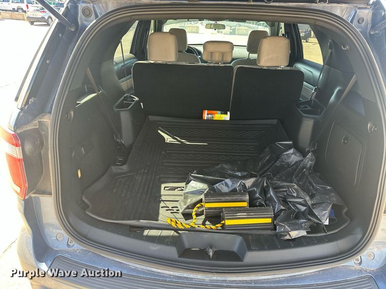 image for item DW5099 2018 Ford Explorer SUV