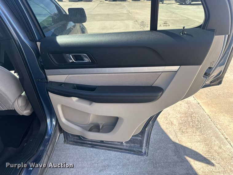 image for item DW5099 2018 Ford Explorer SUV