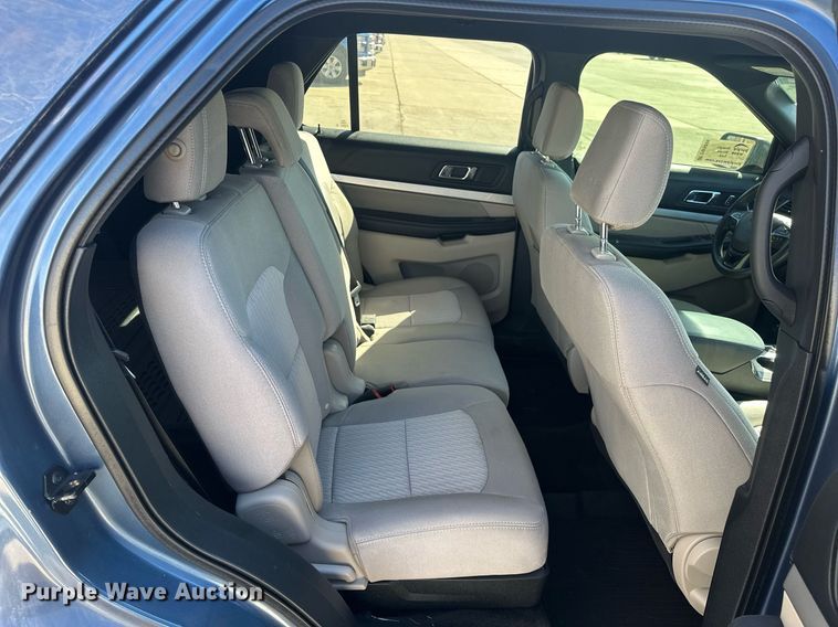 image for item DW5099 2018 Ford Explorer SUV